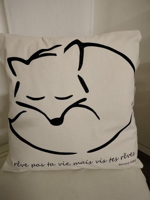 Coussin naturel renard 22.12 